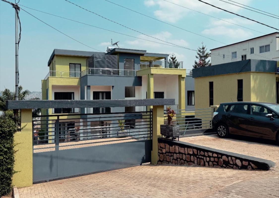 Novella Apartments Kigali Esterno foto